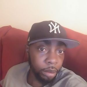 Meet your Posher, Travis